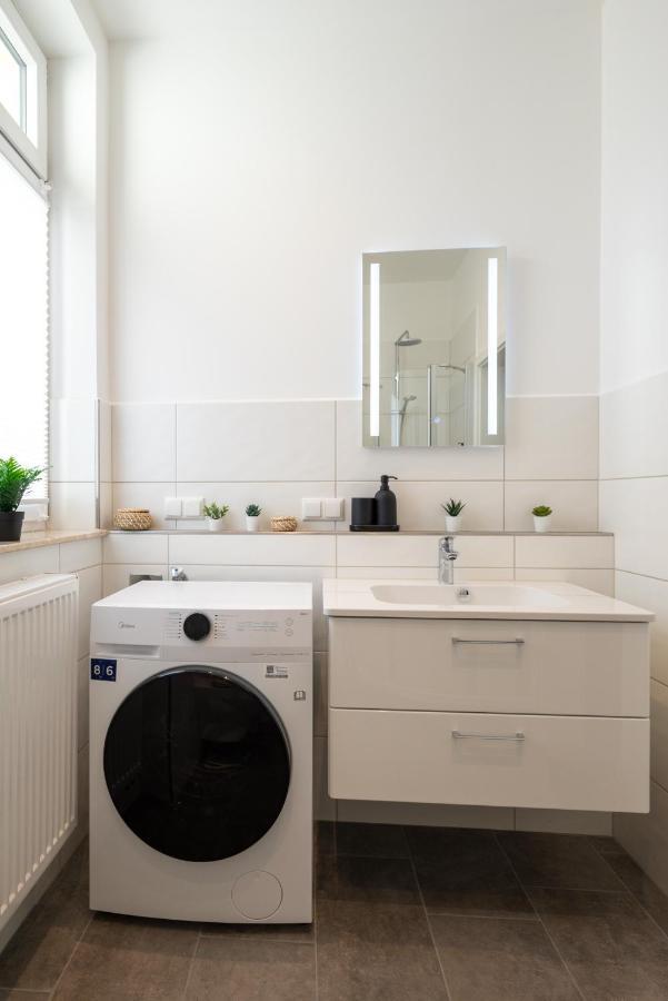 Maremar - Design Apartment - Luxus Boxspringbett - Zentral - Kueche - Arbeitsplatz - Highspeed Wlan Gera Luaran gambar