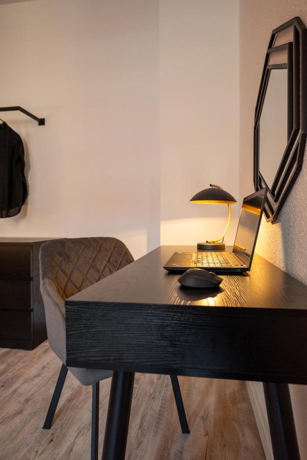 Maremar - Design Apartment - Luxus Boxspringbett - Zentral - Kueche - Arbeitsplatz - Highspeed Wlan Gera Luaran gambar